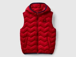 Padded vest with hood