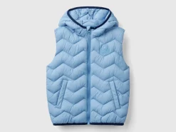 Padded vest with hood