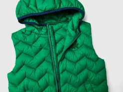 Padded vest with hood