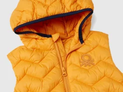 Padded vest with hood