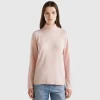 Pastel pink turtleneck in wool and cashmere blend