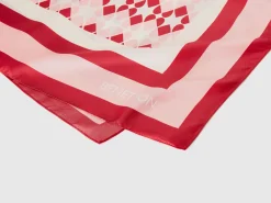 Patterned foulard in recycled fabric