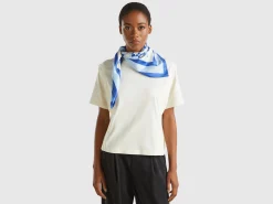 Patterned foulard in recycled fabric