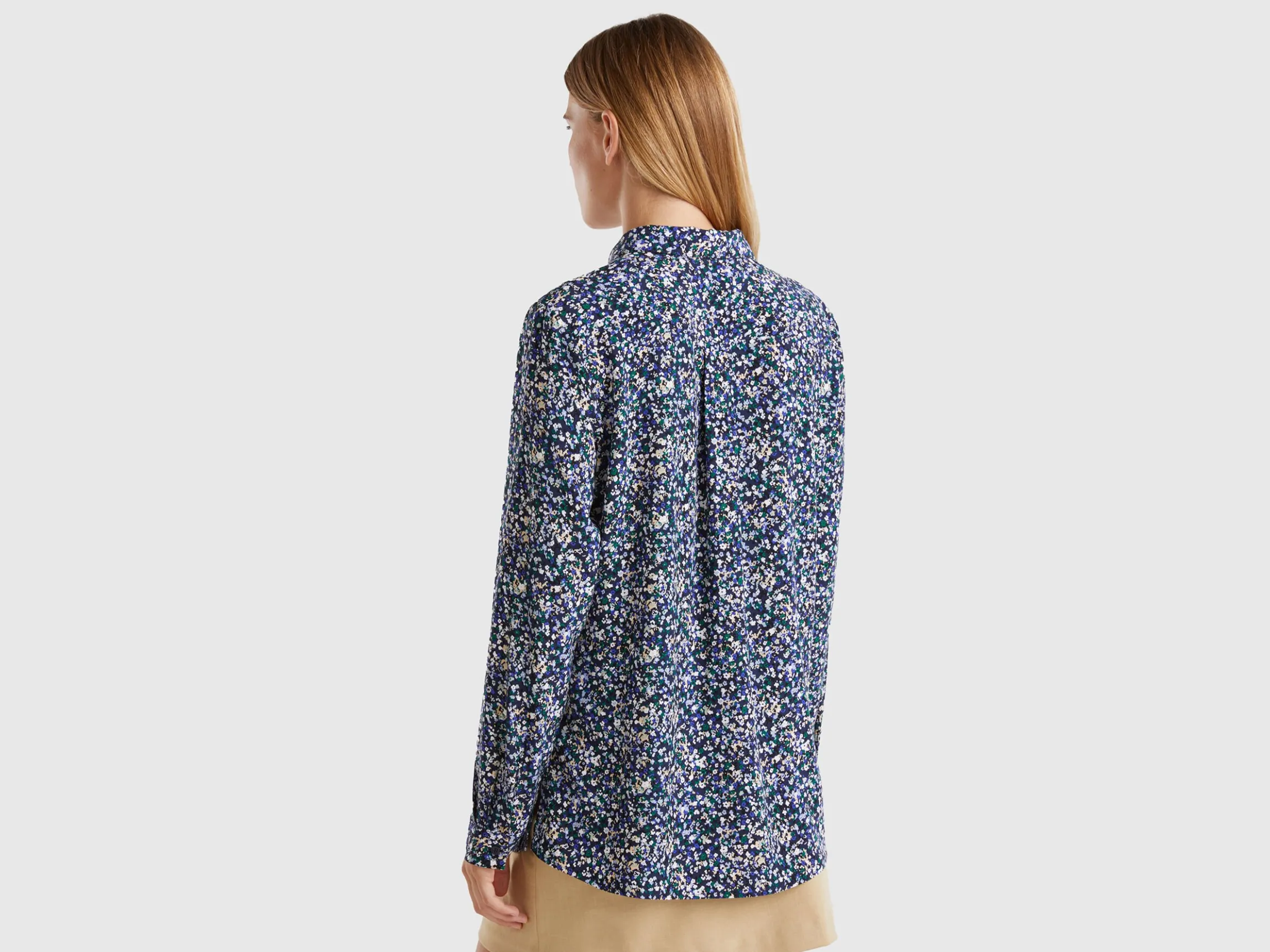 Patterned shirt in viscose