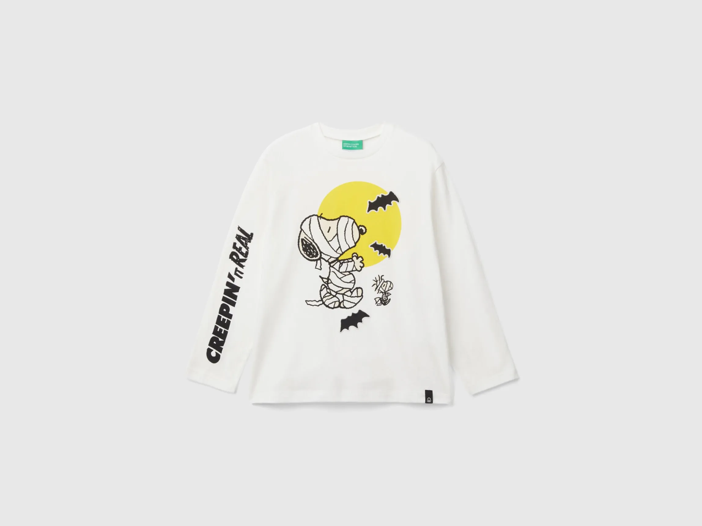 ©Peanuts t-shirt with glow-in-the-dark print