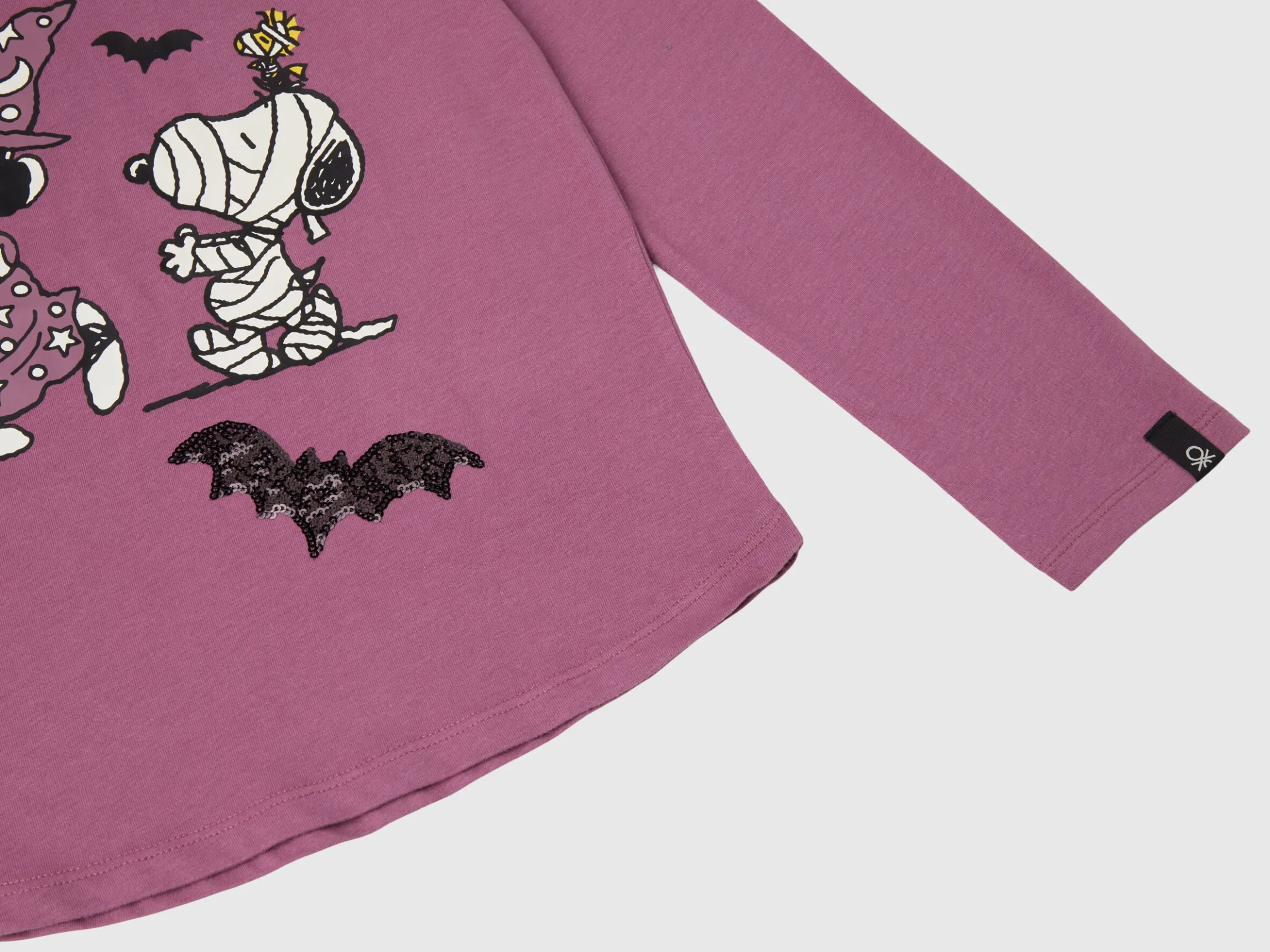 ©Peanuts t-shirt with print and sequins