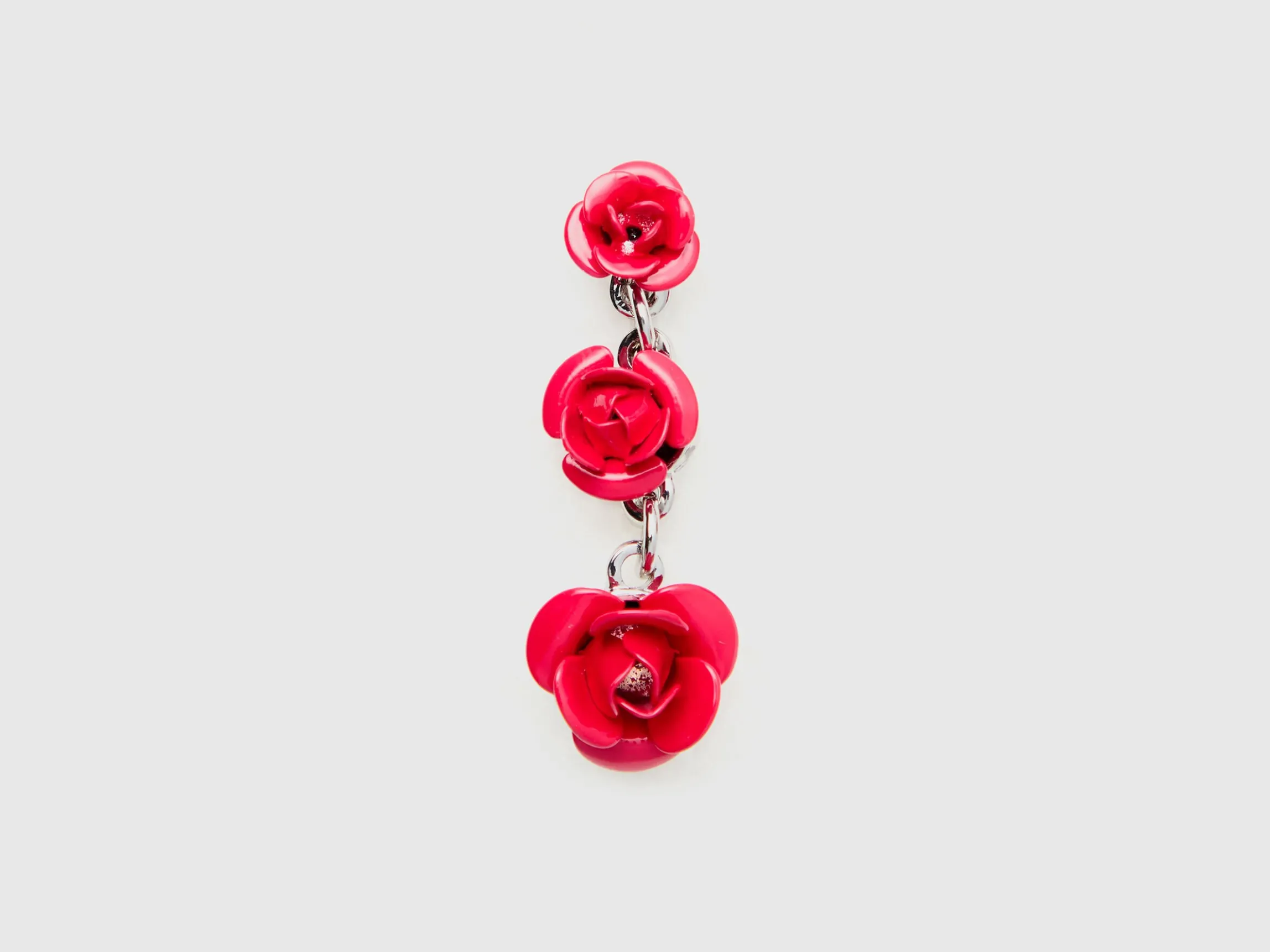 Pendant earrings with roses