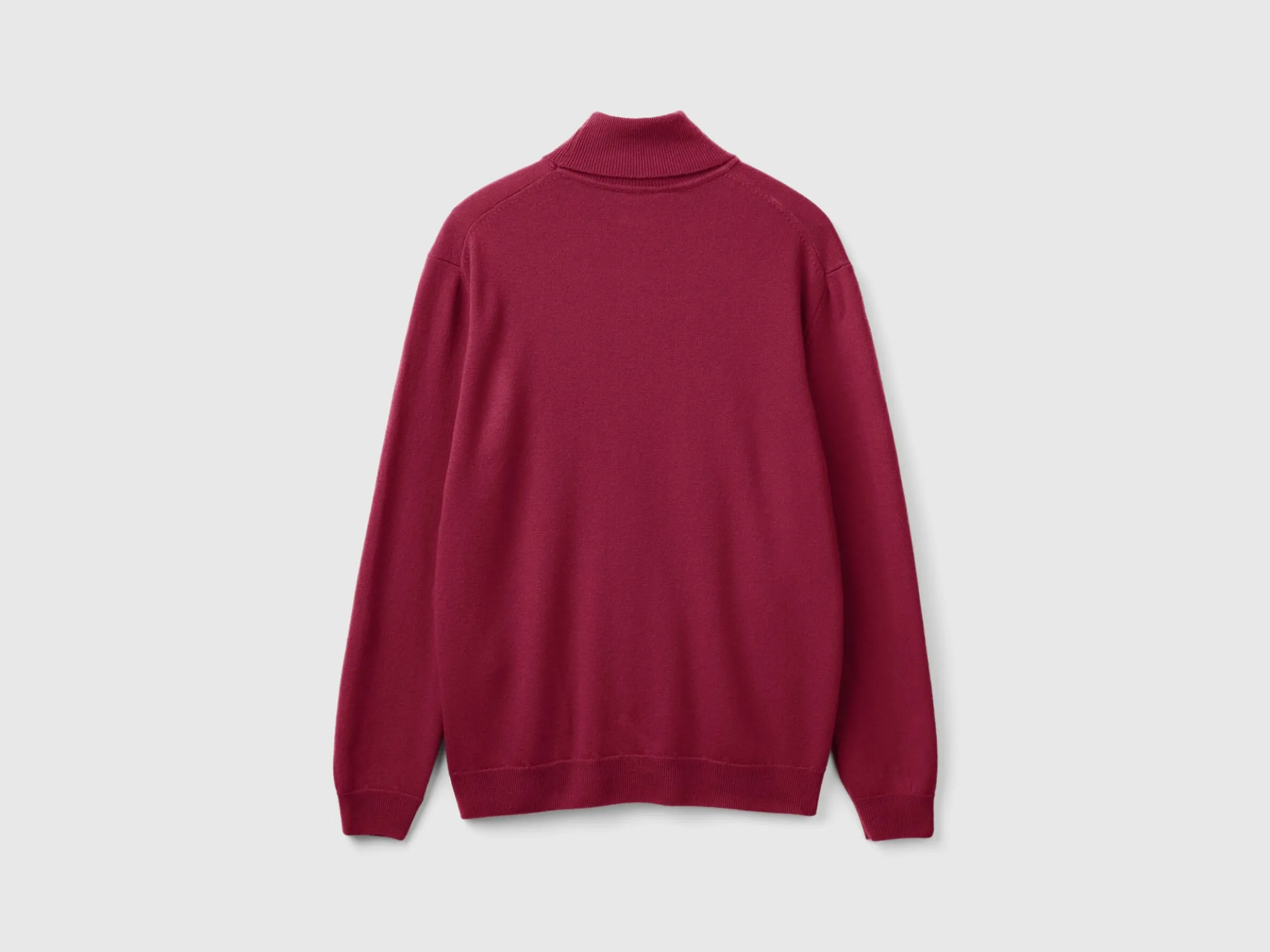 Plum turtleneck in pure Merino wool