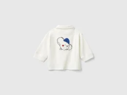 Polo with patch on the back