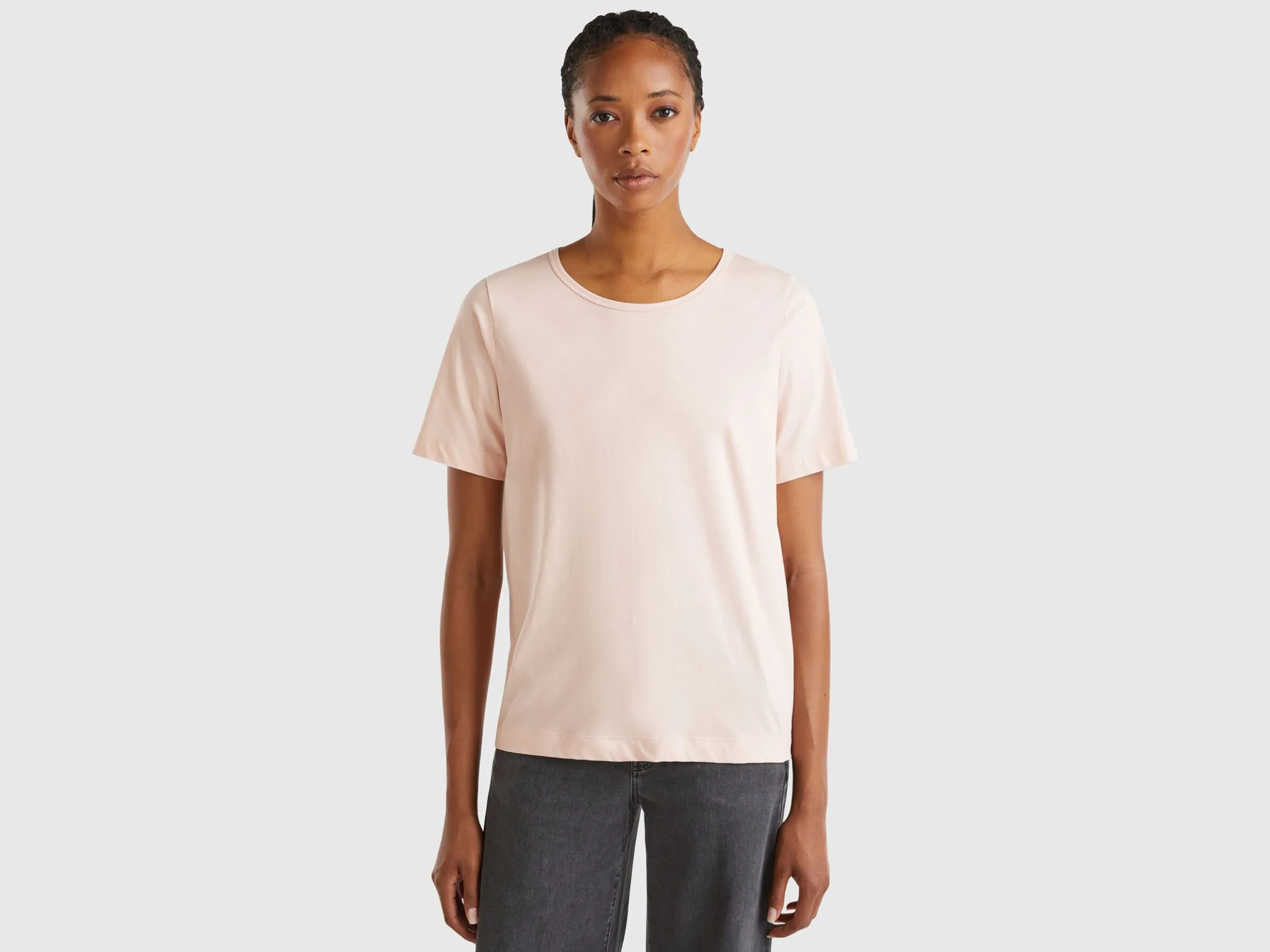 Powder pink short-sleeve t-shirt