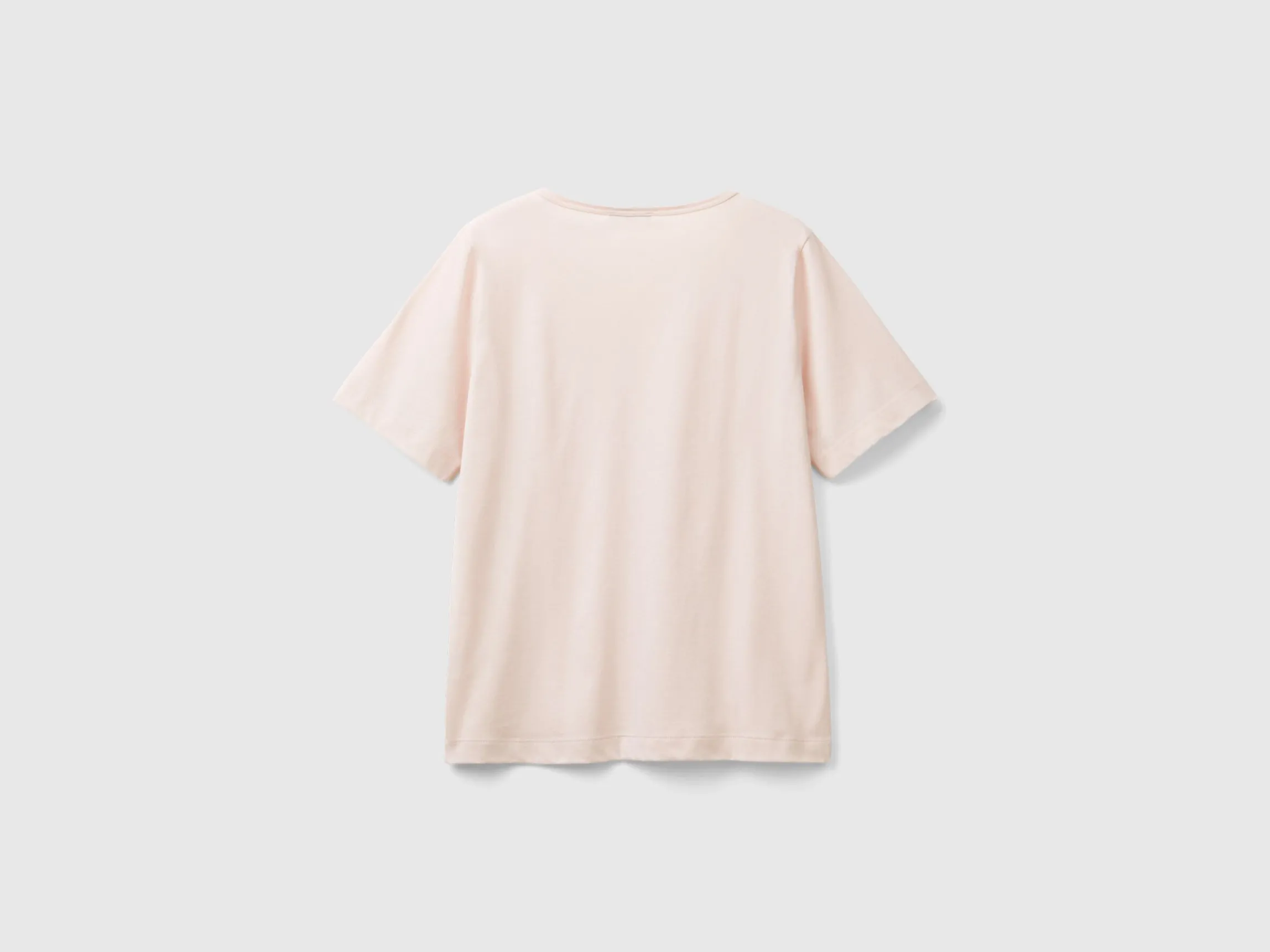 Powder pink short-sleeve t-shirt