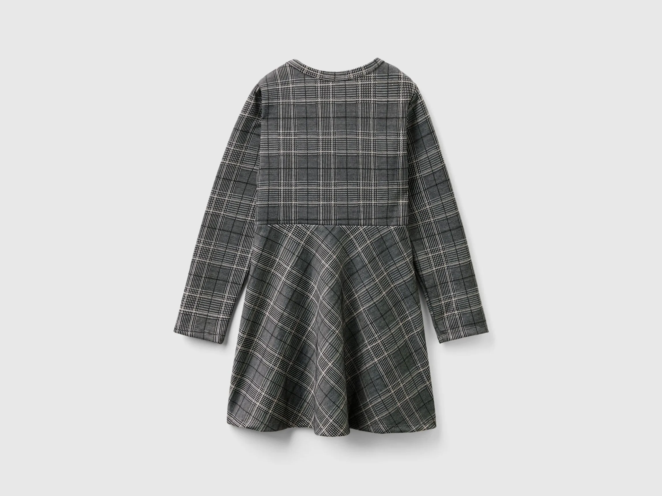 Prince of Wales dress
