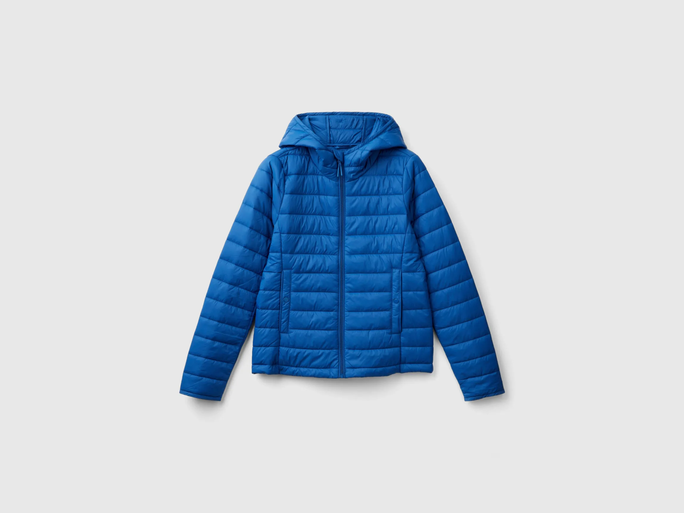 Puffer jacket with recycled wadding