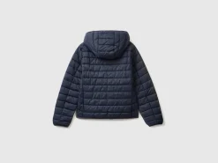 Puffer jacket with recycled wadding