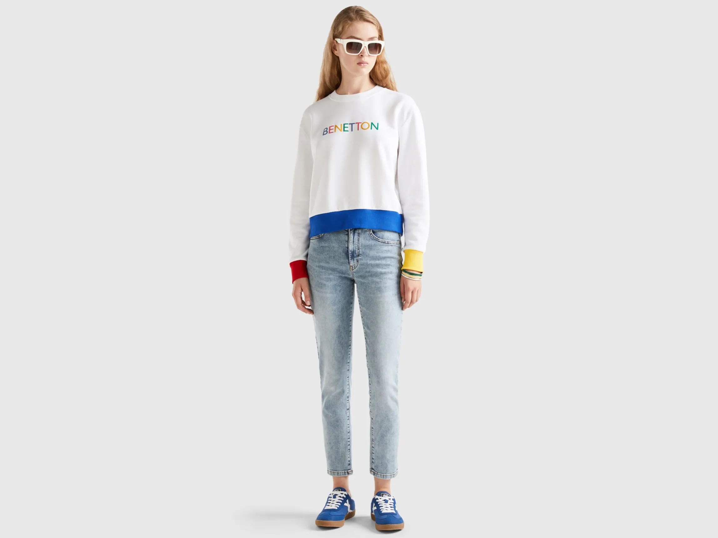 Pullover sweatshirt with logo print