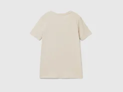 Pure cotton t-shirt with V-neck