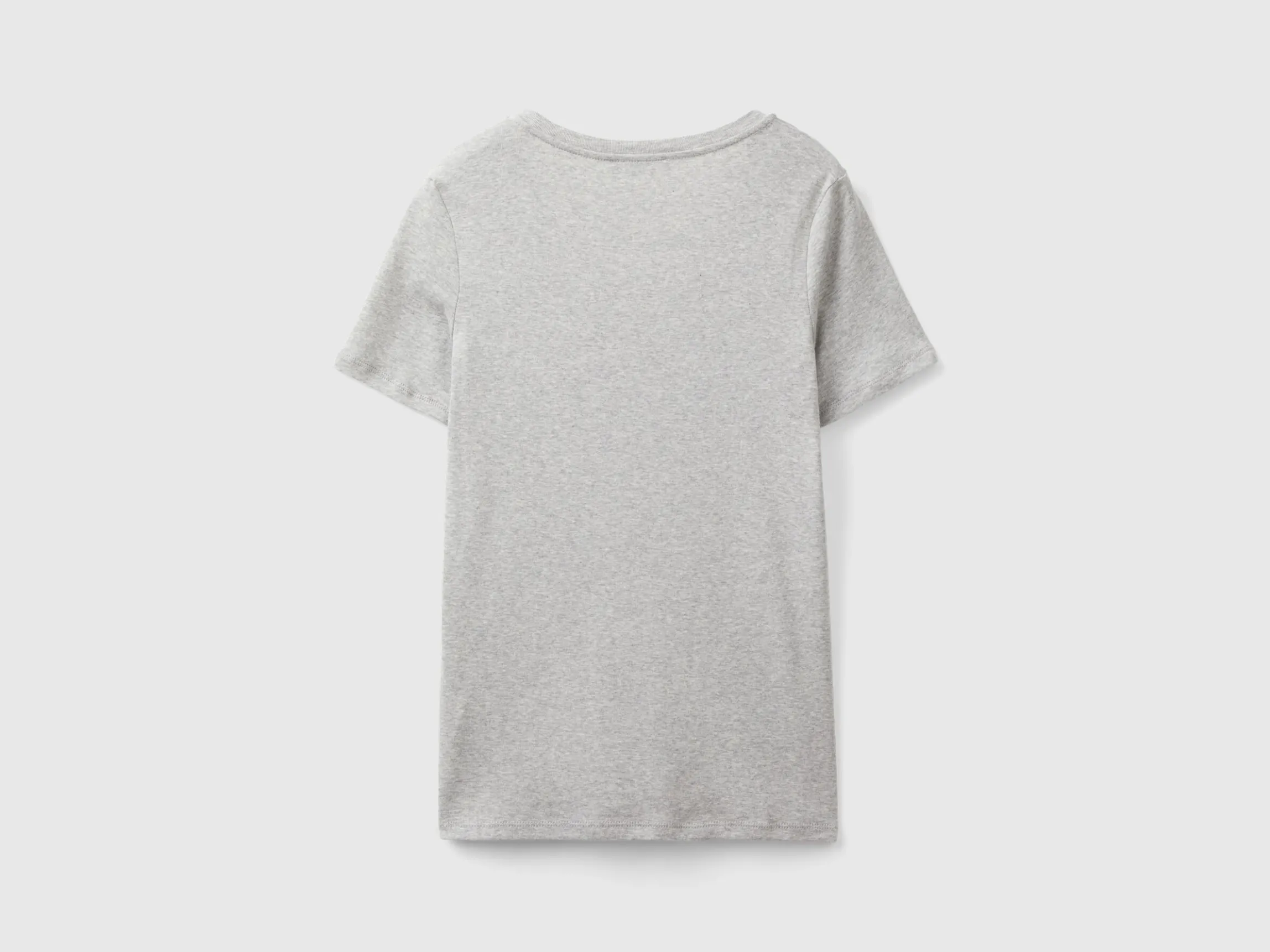 Pure cotton t-shirt with V-neck