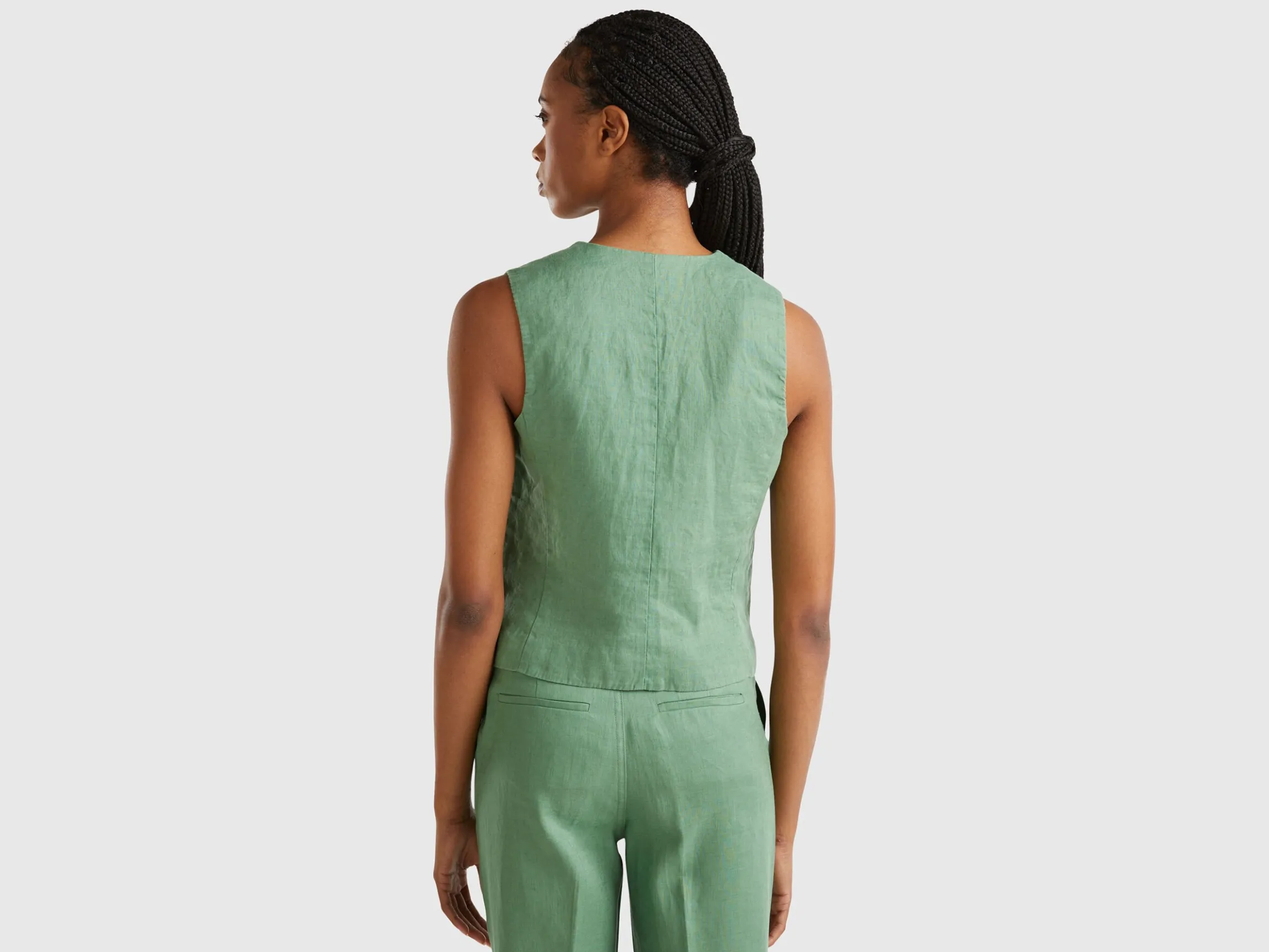 Pure linen vest