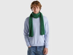 Pure virgin wool scarf