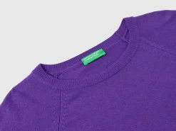 Purple crew neck sweater in wool and cashmere blend