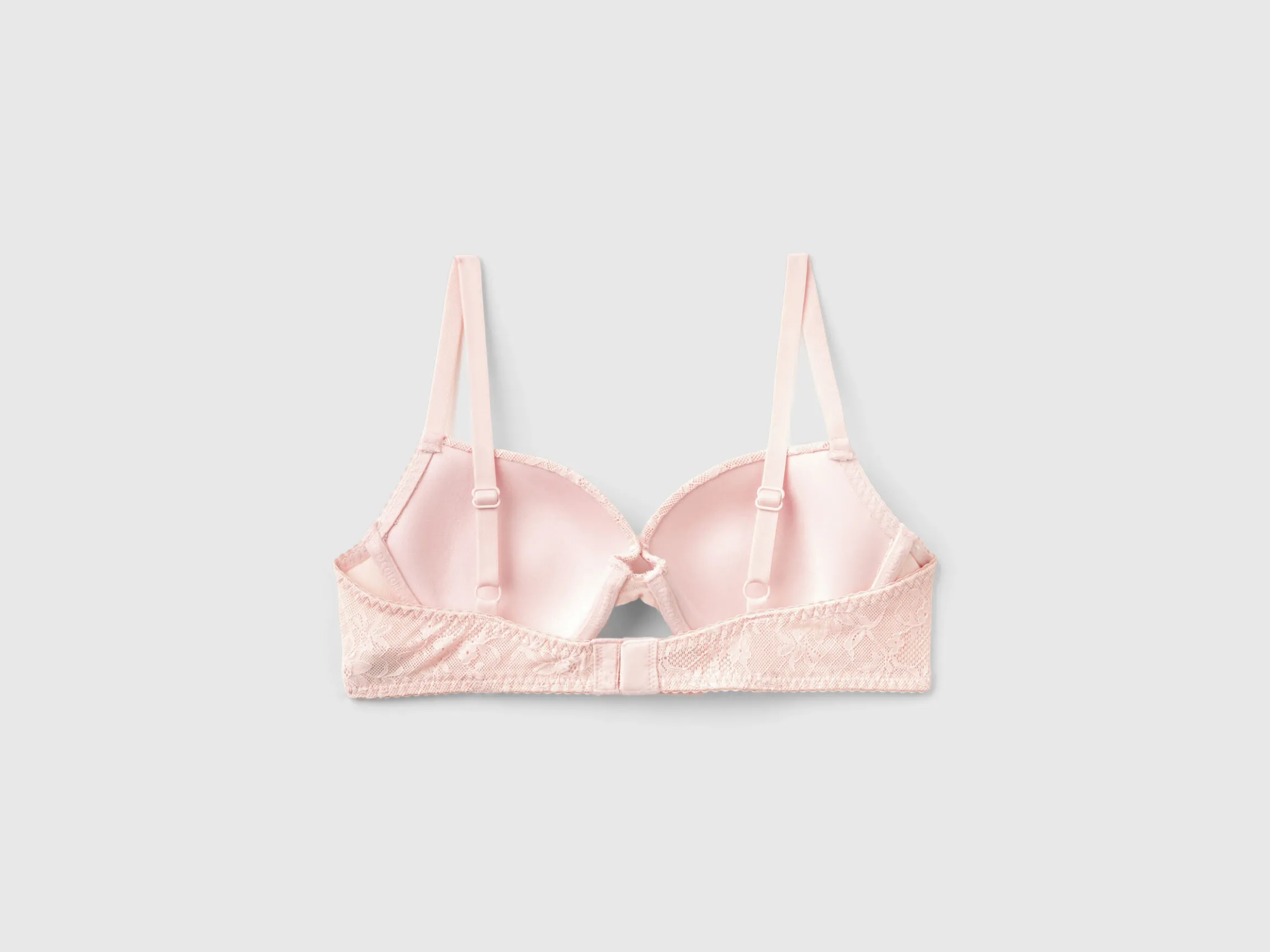Push up bra in stretch lace