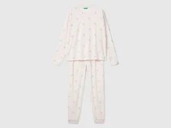 Pyjamas in chenille with hearts