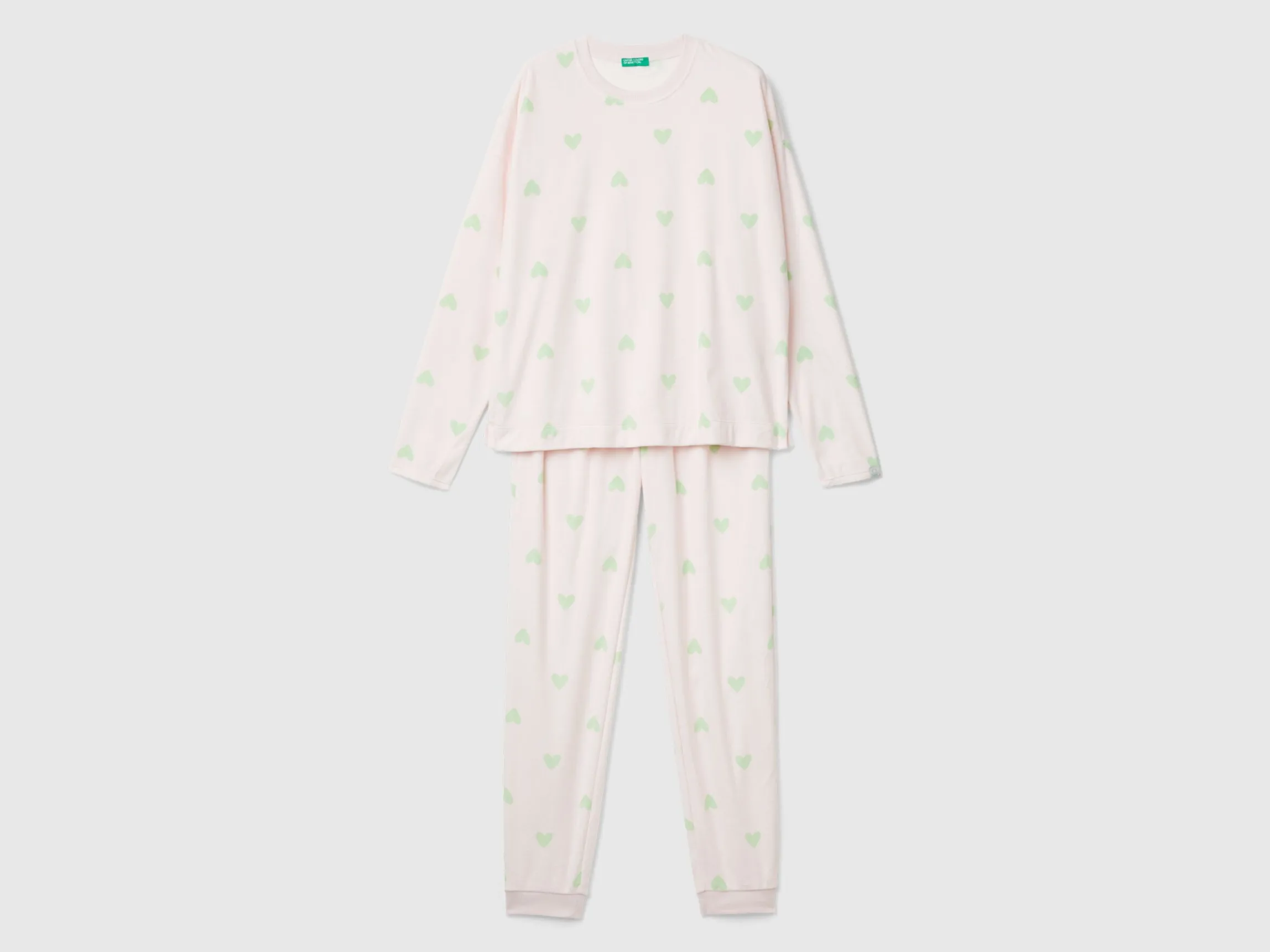 Pyjamas in chenille with hearts