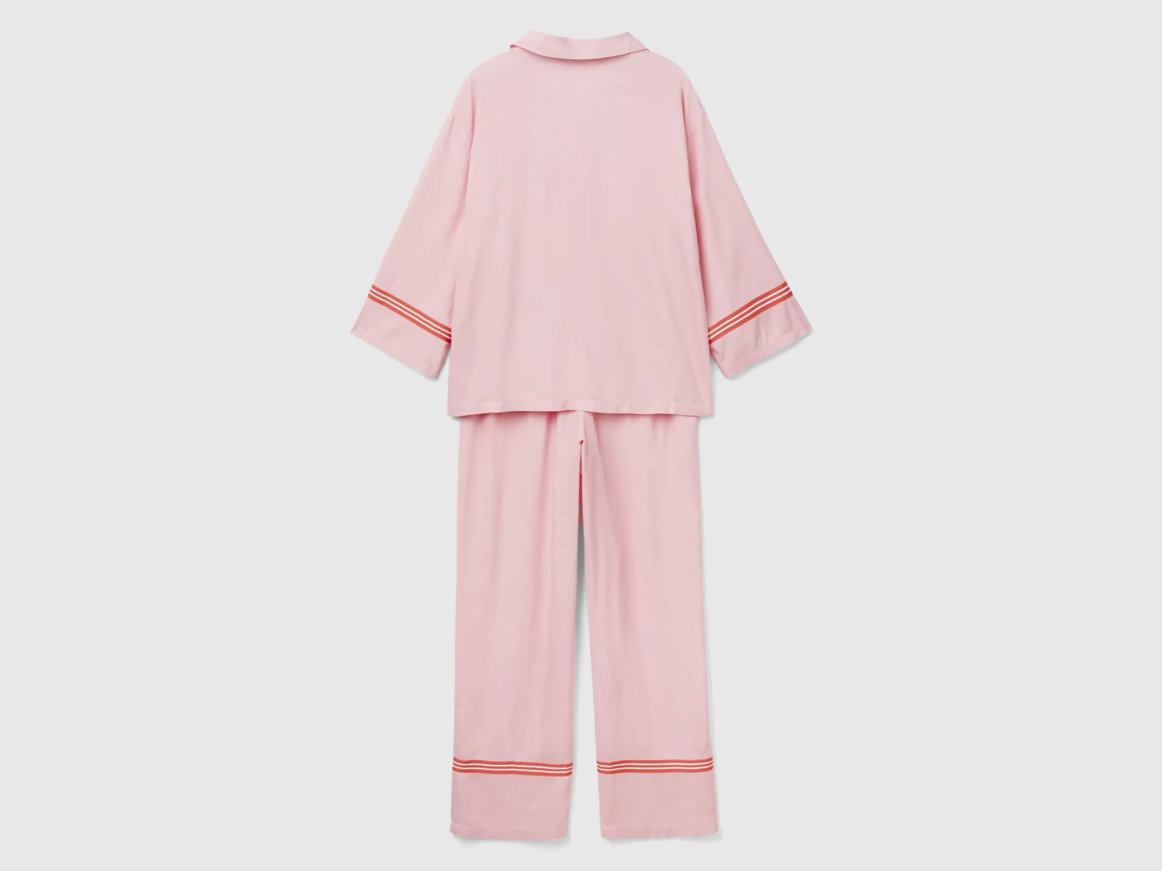 Pyjamas in viscose