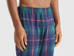 Pyjamas in warm cotton