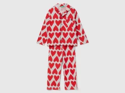 Pyjamas with heart print