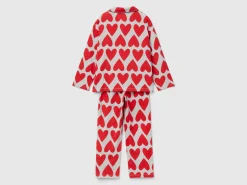 Pyjamas with heart print