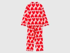 Pyjamas with heart print