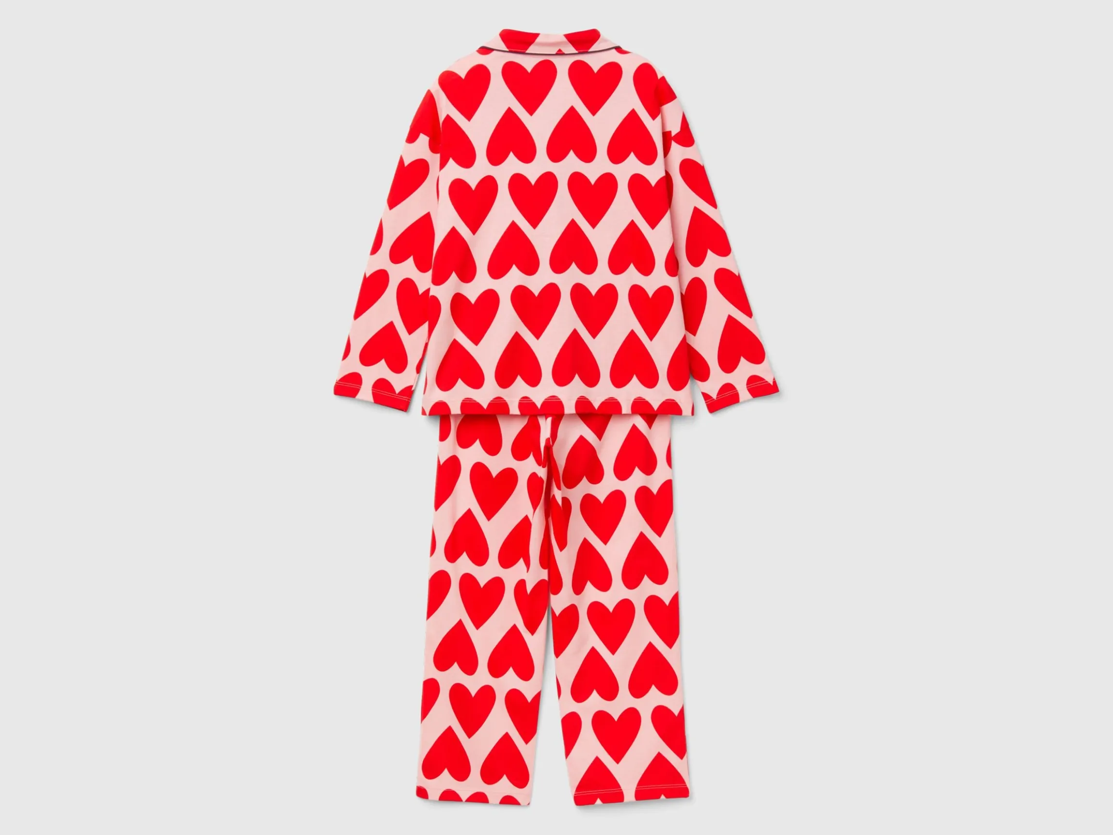 Pyjamas with heart print