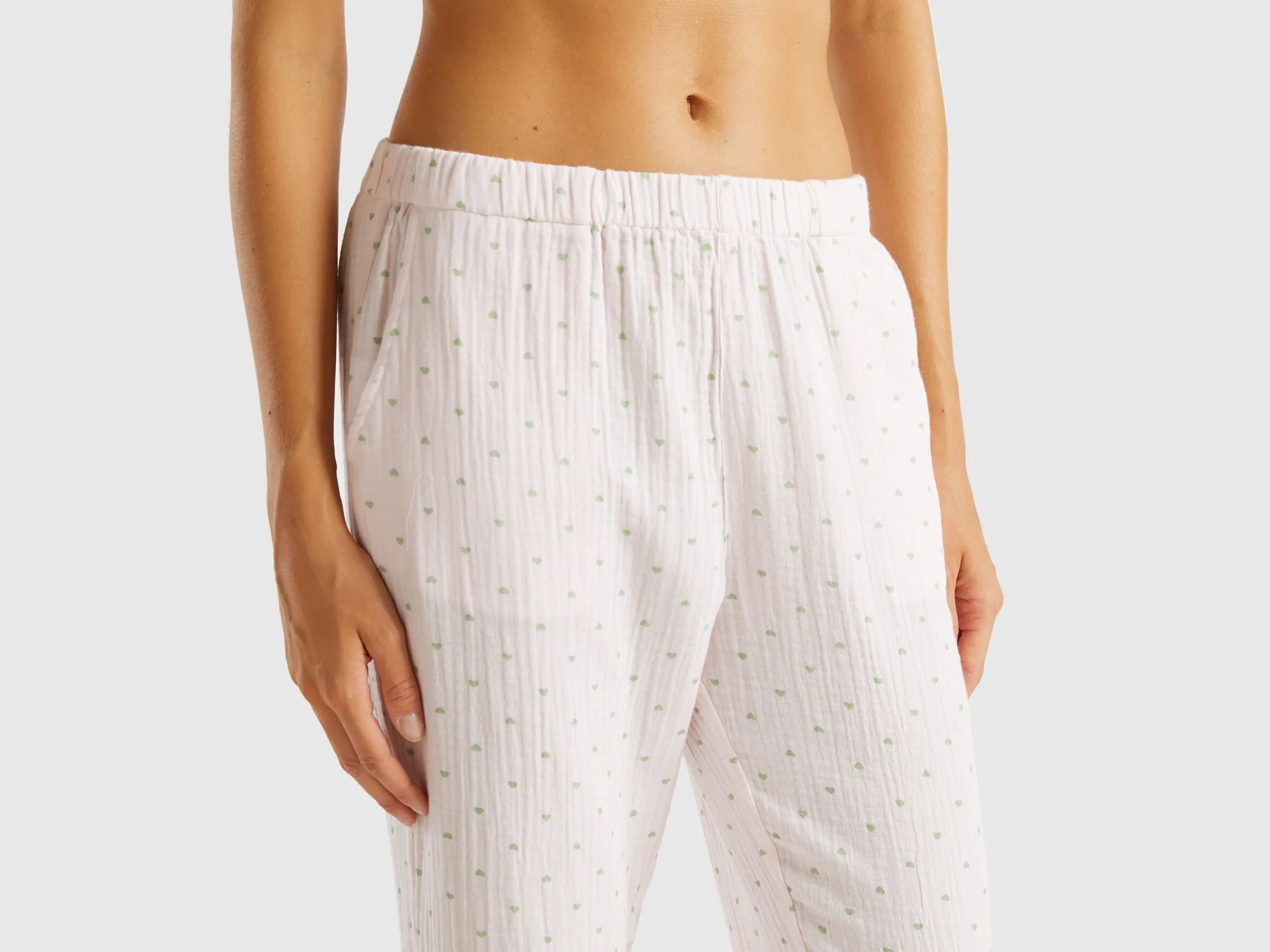 Pyjamas with heart print