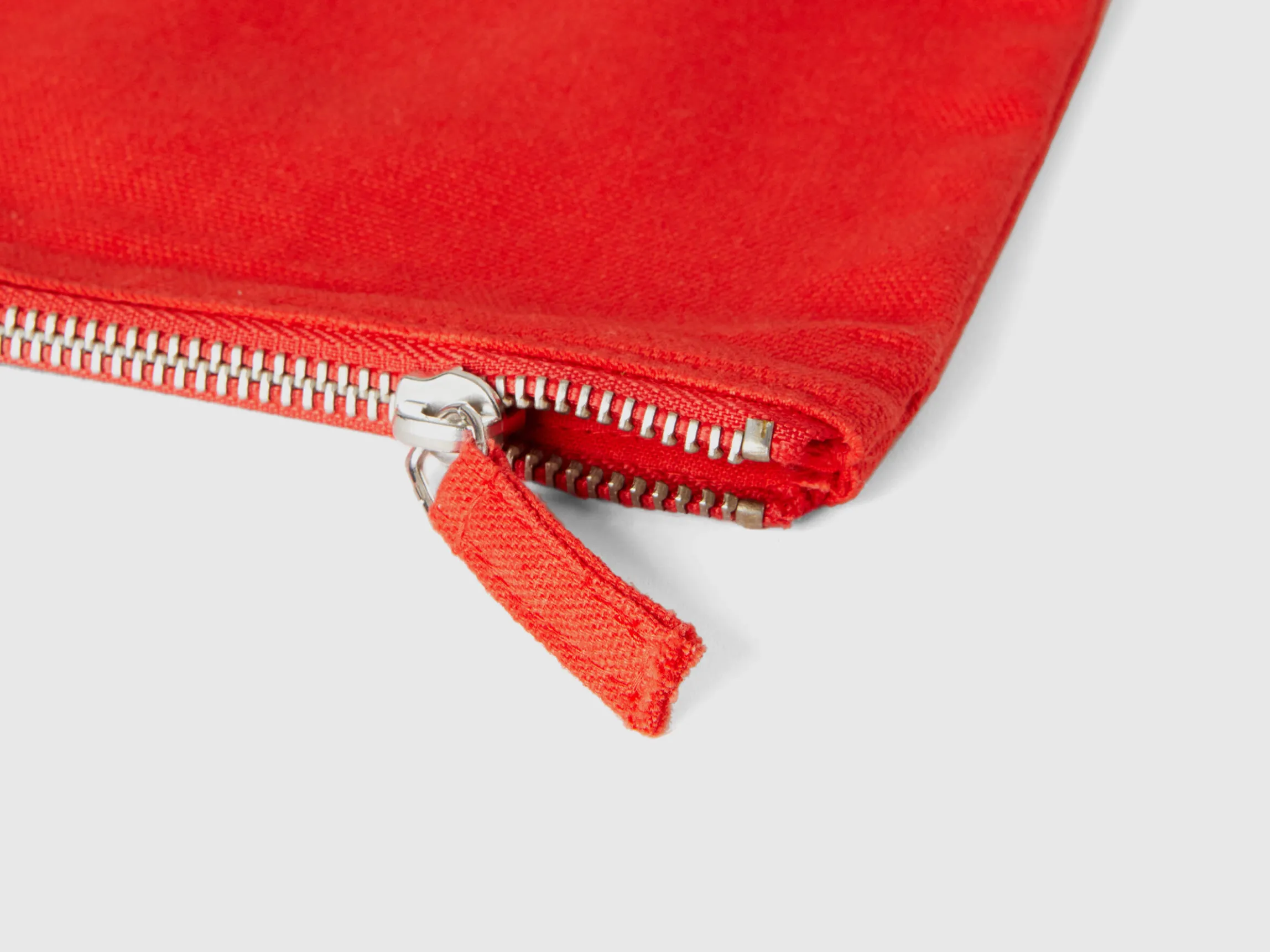 Red clutch in pure cotton
