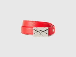 Red thin belt