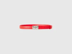 Red thin belt