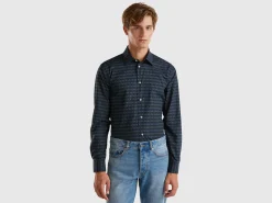 Regular fit patterned shirt