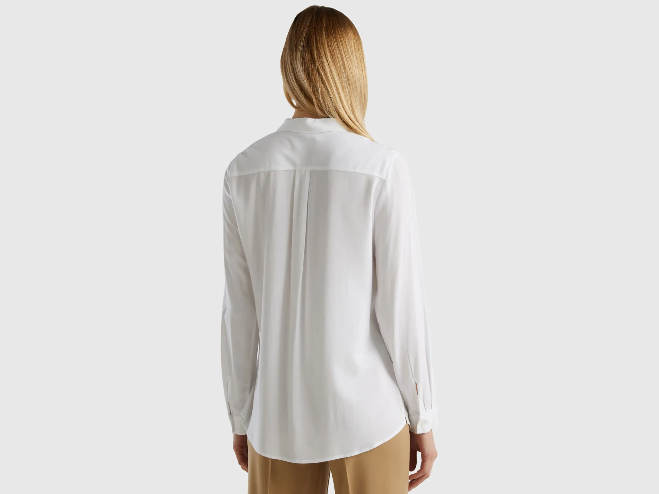 Regular fit shirt in viscose