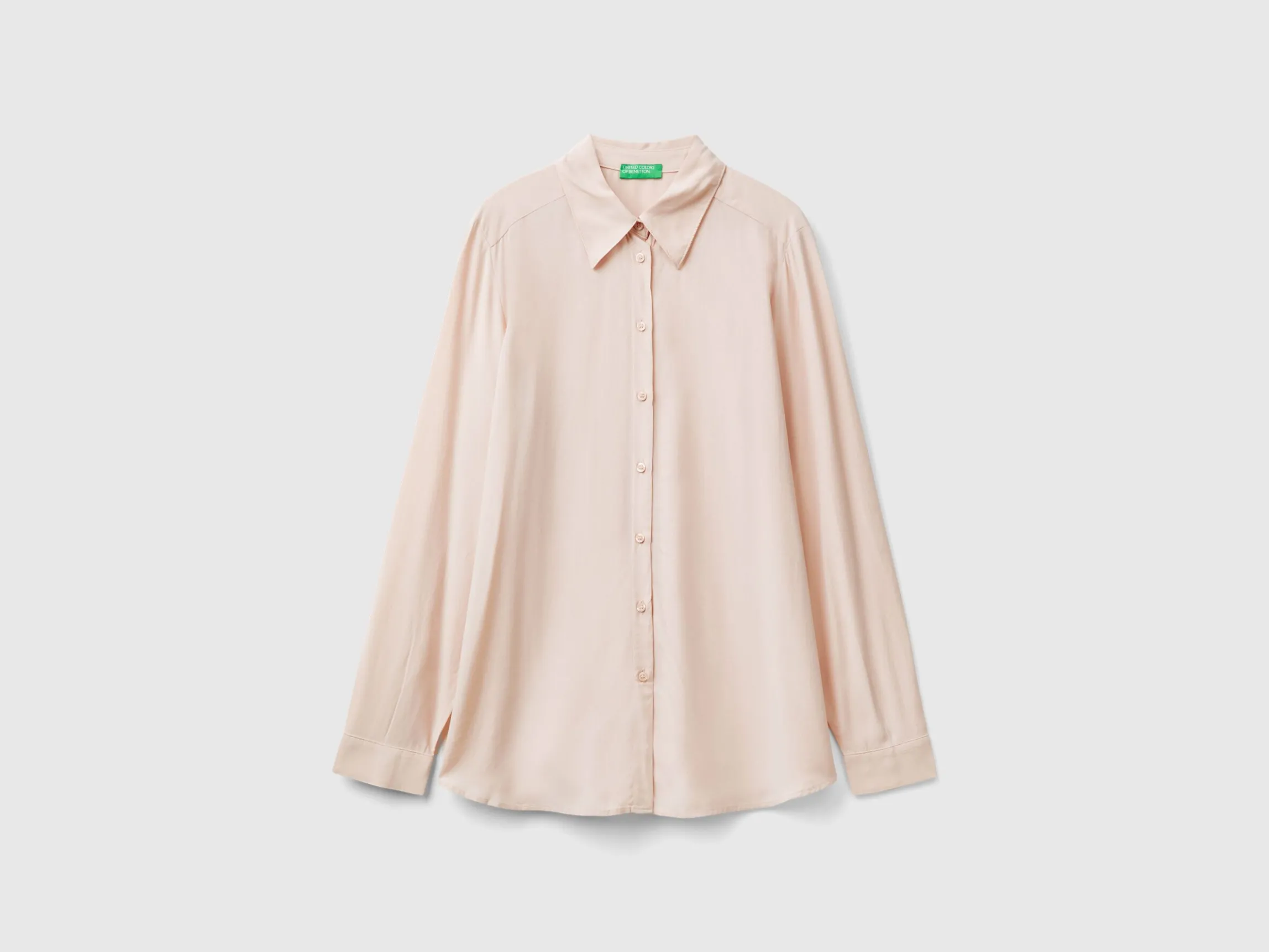 Regular fit shirt in viscose