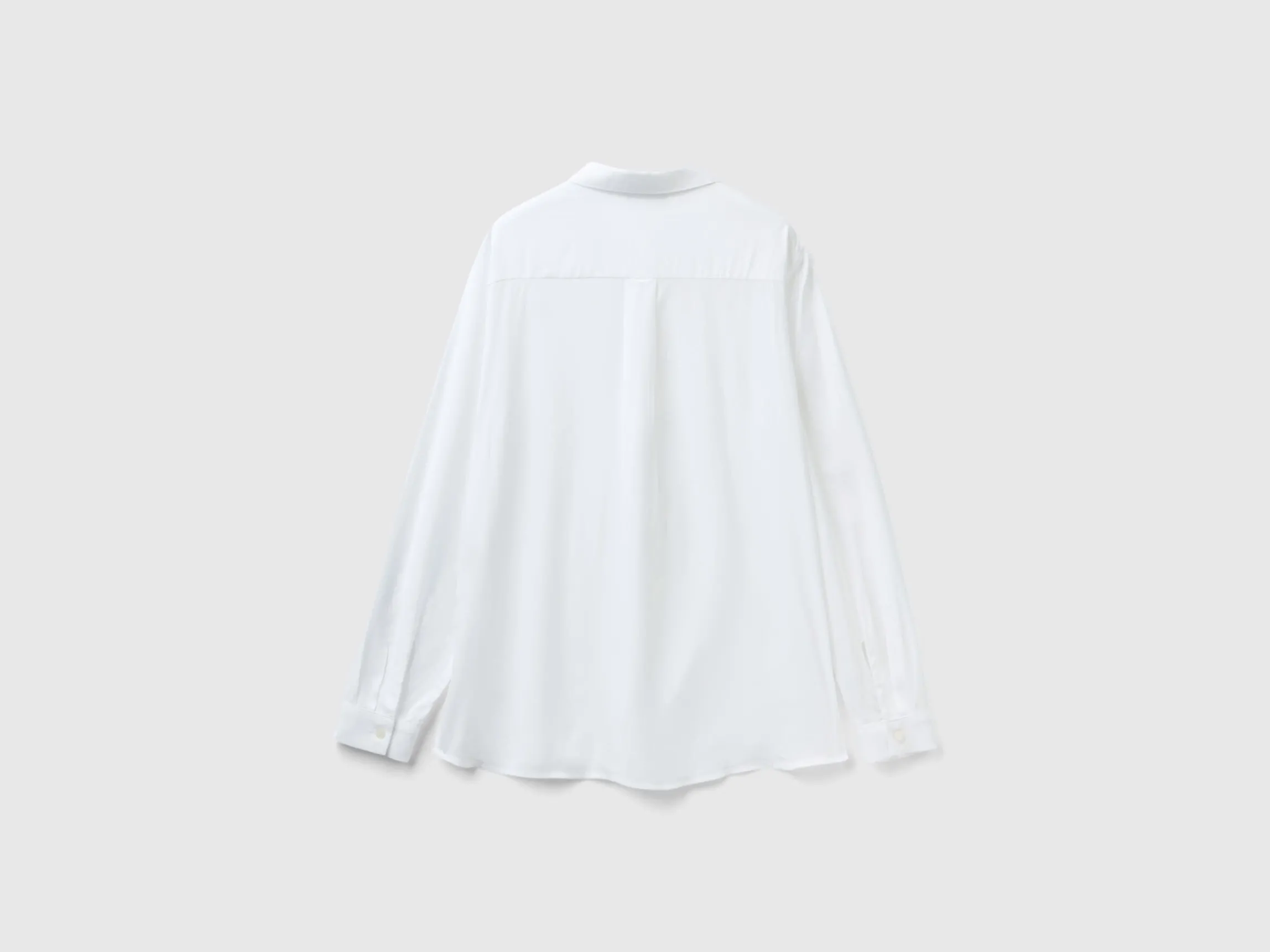 Regular fit shirt in viscose