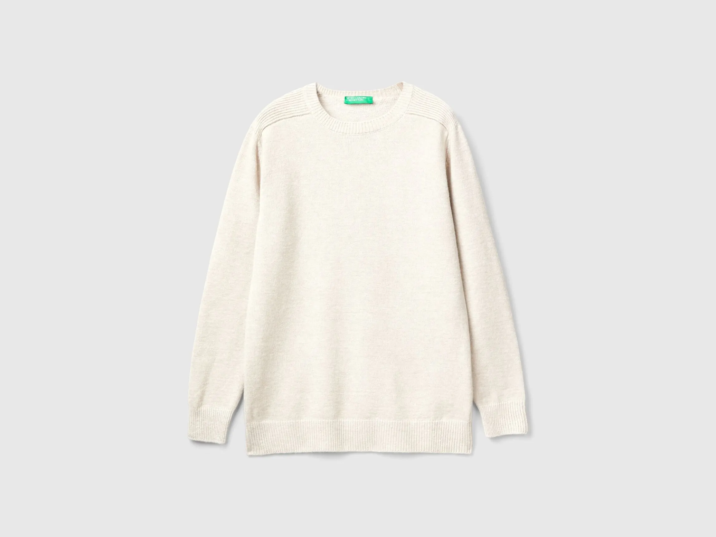 Regular fit sweater