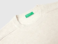 Regular fit sweater