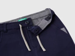 Regular fit trousers