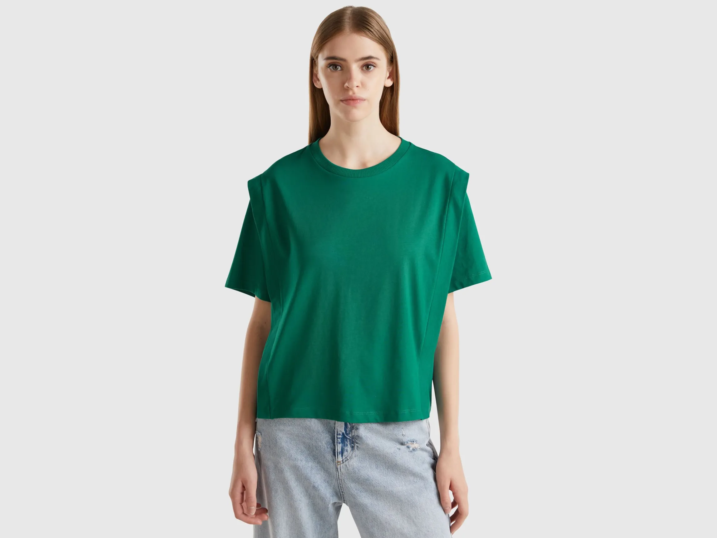 Regular fit t-shirt with creases