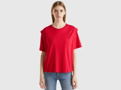 Regular fit t-shirt with creases