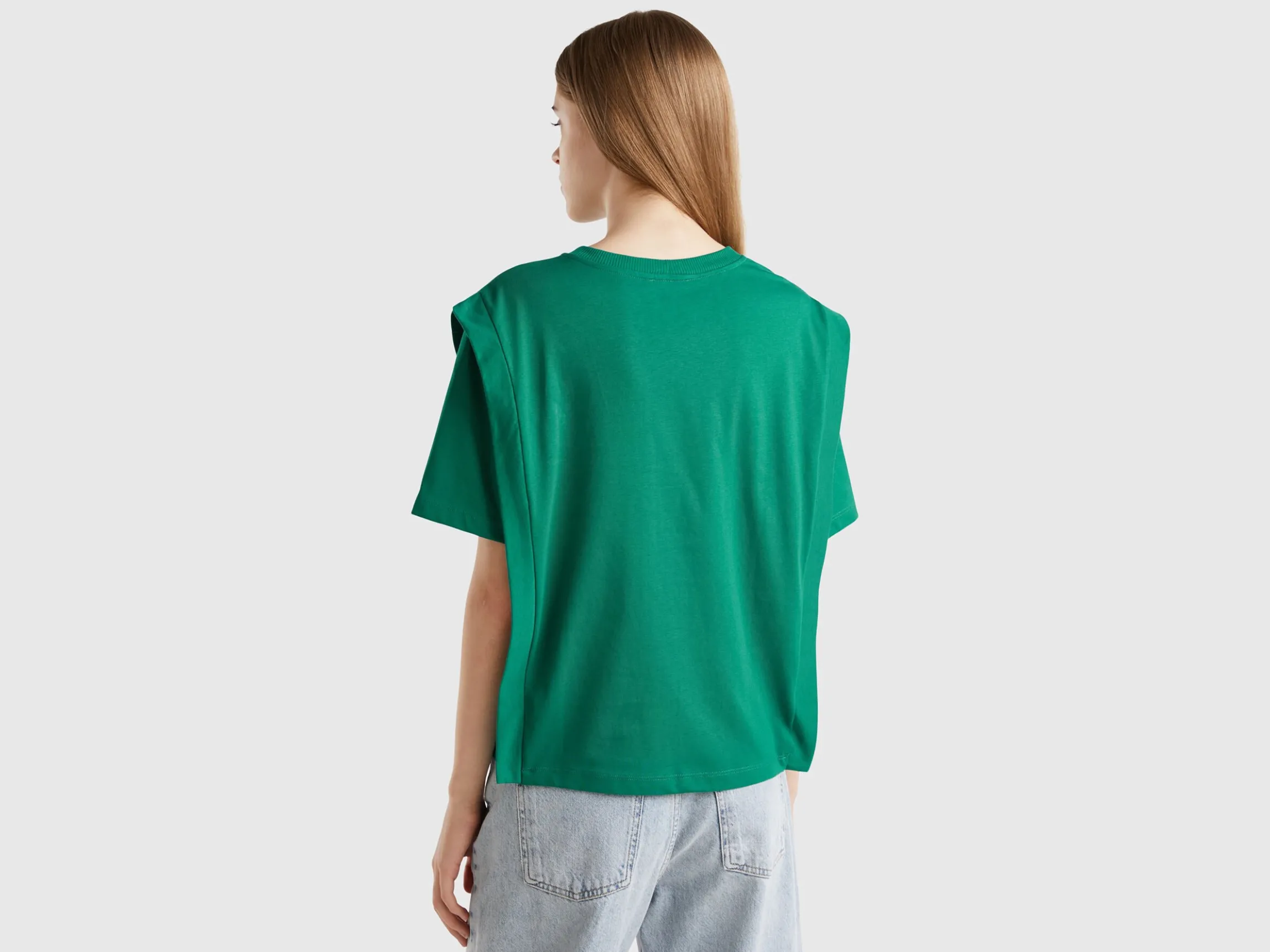 Regular fit t-shirt with creases