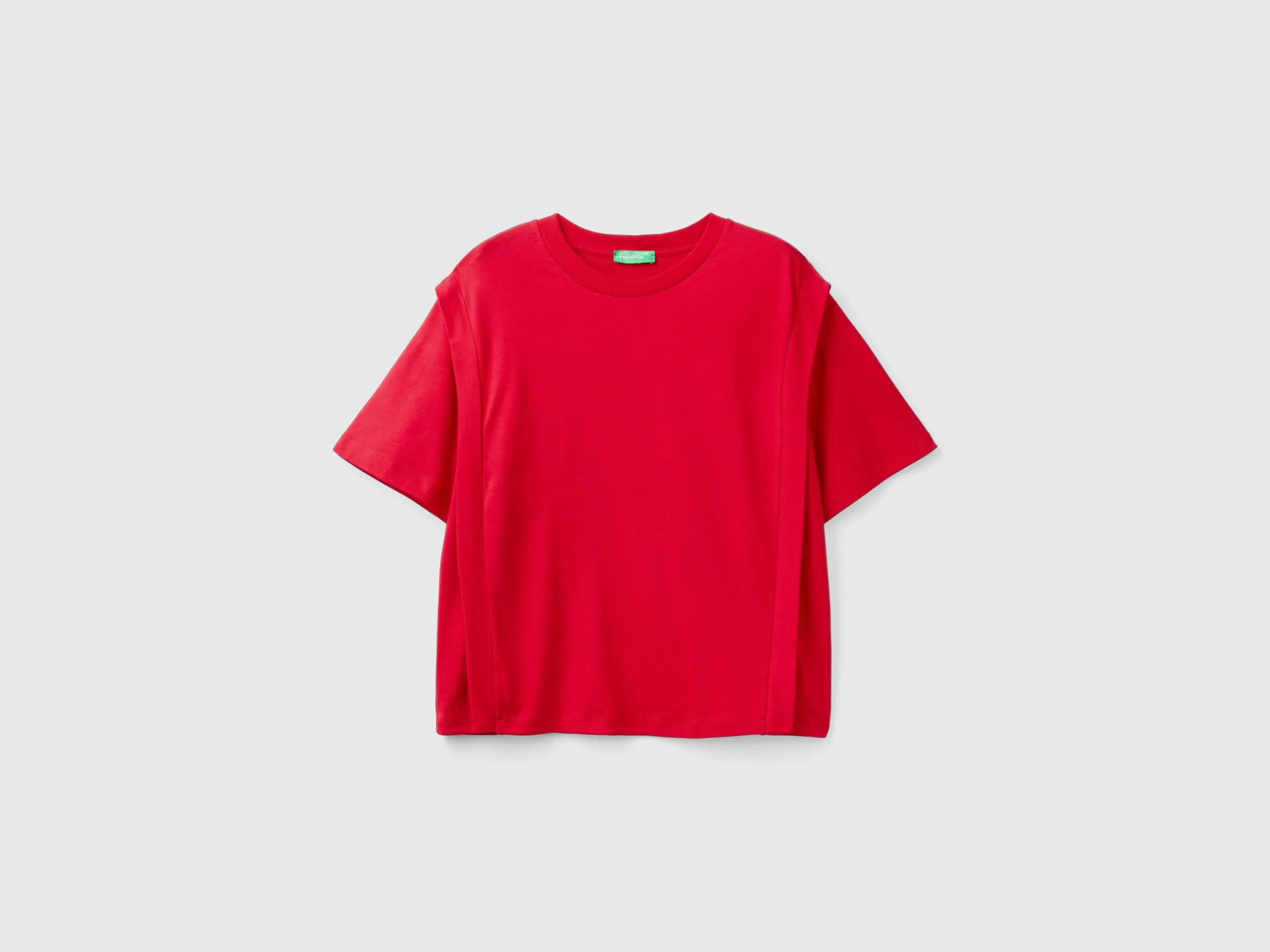 Regular fit t-shirt with creases