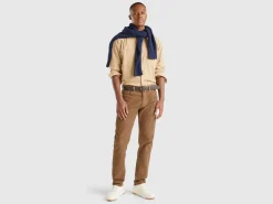 Regular fit velvet trousers