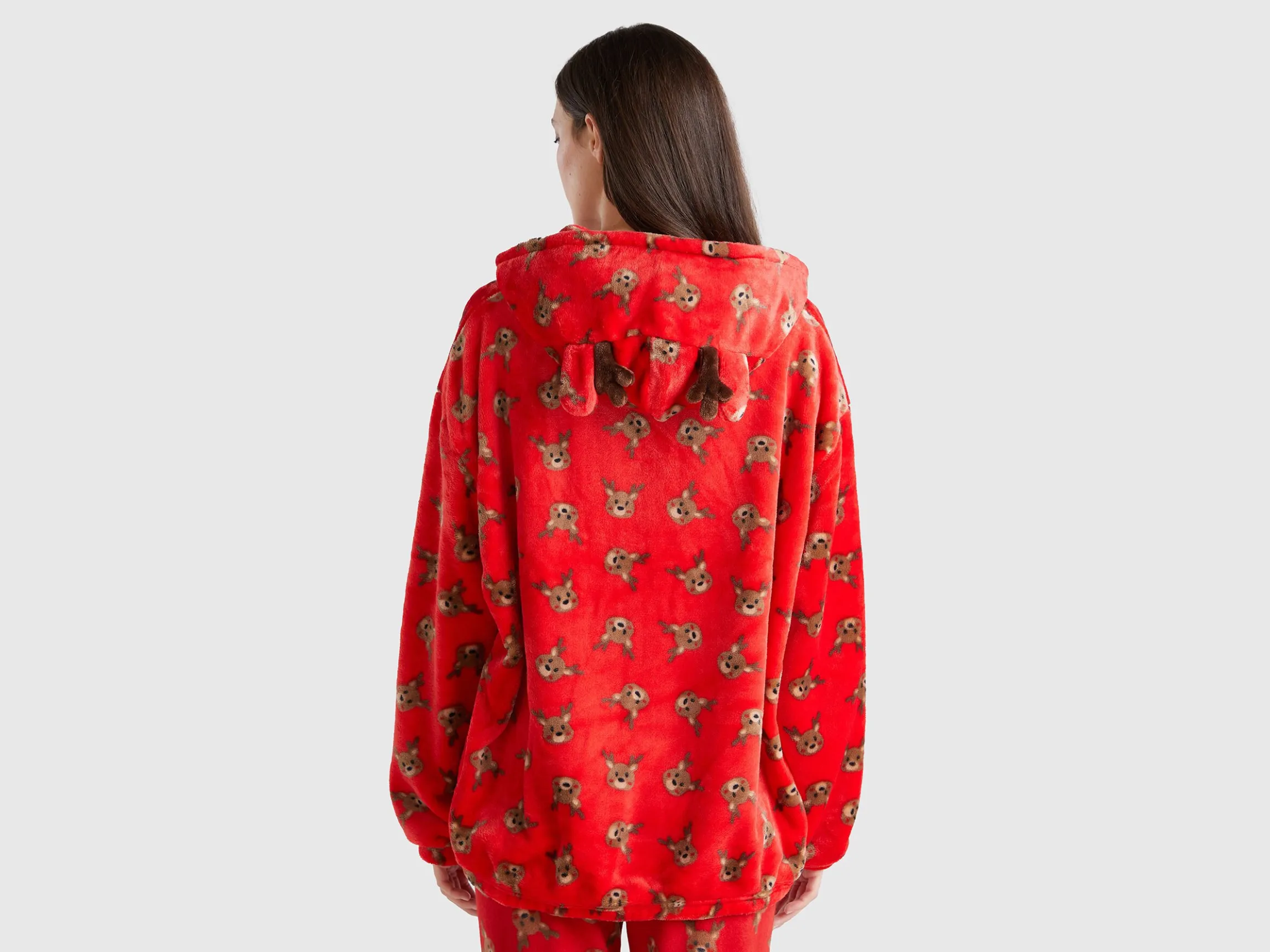 Reindeer dressing gown in faux fur